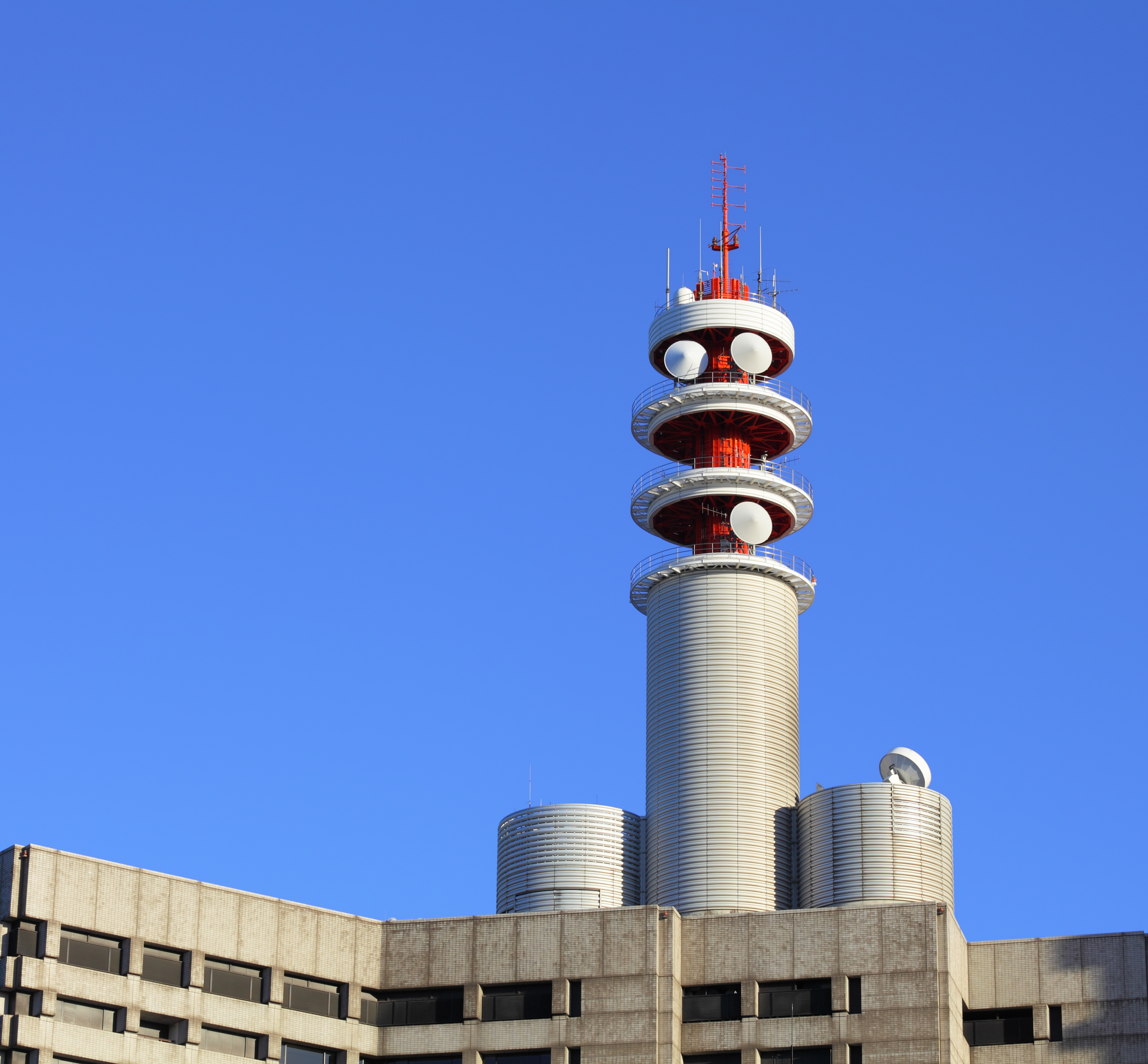 broadcast-tower-on-building-PEMFHPR.jpg